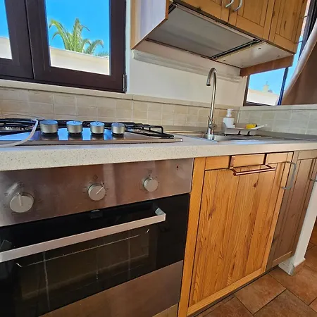 Puglia Ar 700m From -max 4 People- 公寓 *