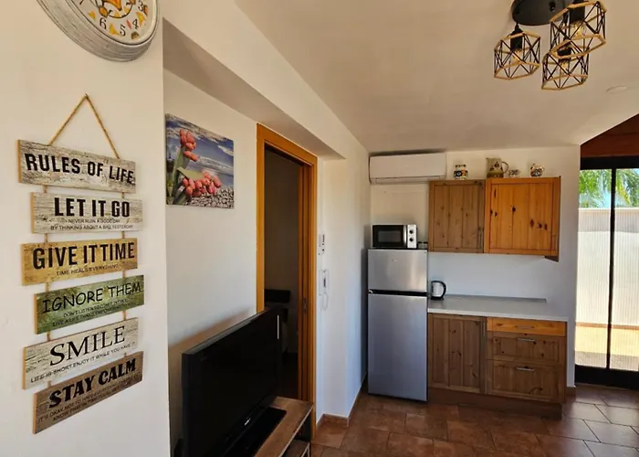 Puglia Ar 700m From -max 4 People- Lägenhet *